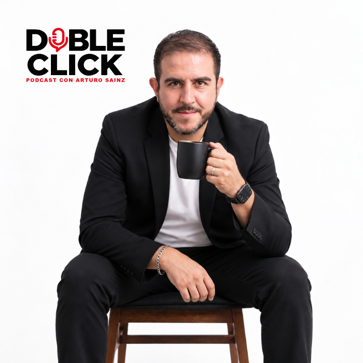 Arturo Sainz en estudio de Doble Click